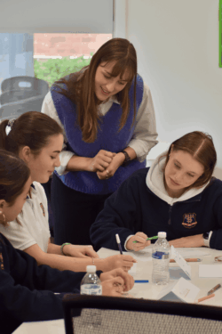 Milena Bojovic speaks with students at Studies in Sustainability. Milena Bojovic speaks with students at Studies in Sustainability.